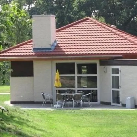 Holiday home Modern Eingerichteter Oostrum (Limburg)